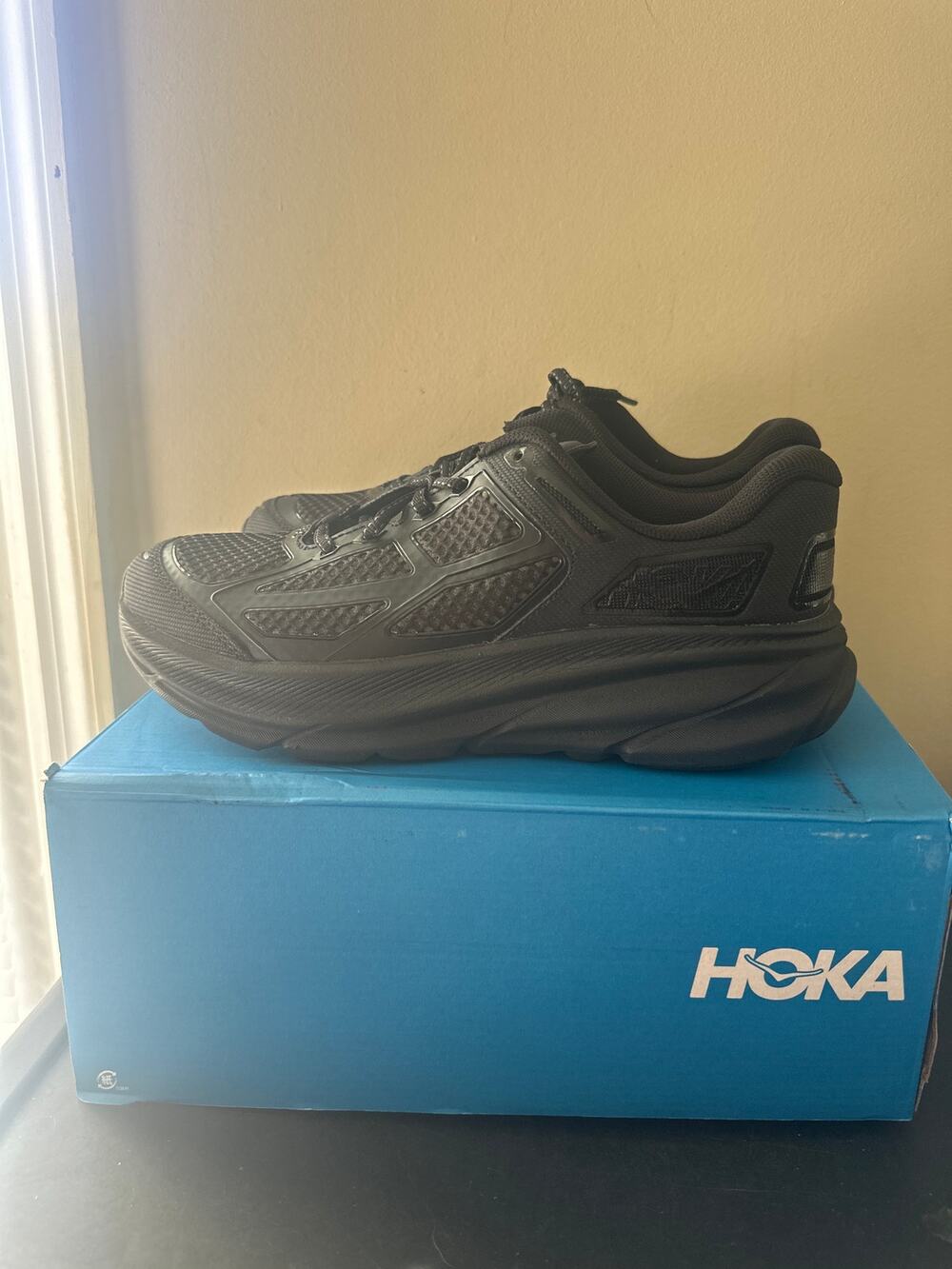 Hoka Clifton One9 Sneaker in Black / Carbon Black n Men's 9.5Women 10.5